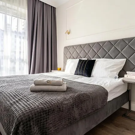 Apartament Urban Chic - Luxury For Up To 20 Guests In Mennica Residence, Center *